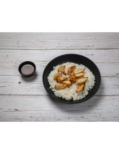 K2. Gebratenes Hühnchen mit Reis, Süßsauer Sauce